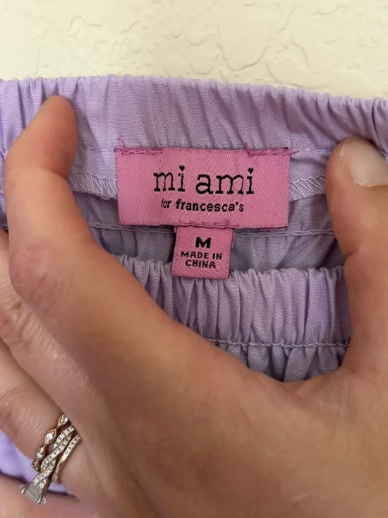 miami Lavender Smocked Puff-Sleeve Peplum Top Size M - Picture 3 of 4